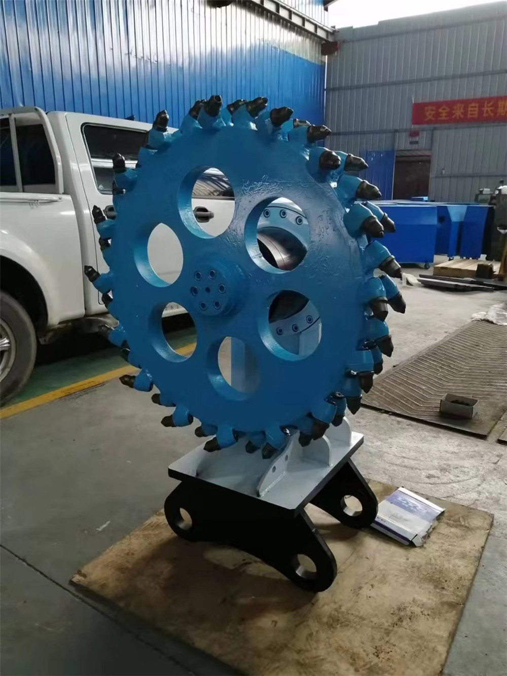挖机铣挖头，提高道路工程的效率与质量